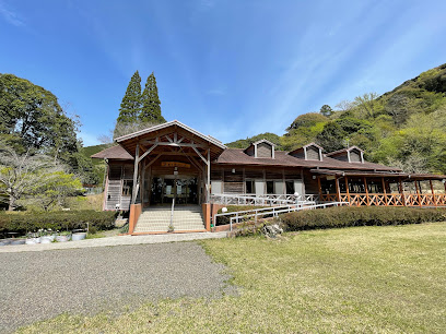 Hanabusakyoikoinomori Camping Ground
