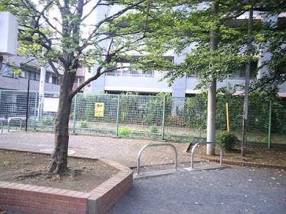 Shimo-Renjaku Children's Playground