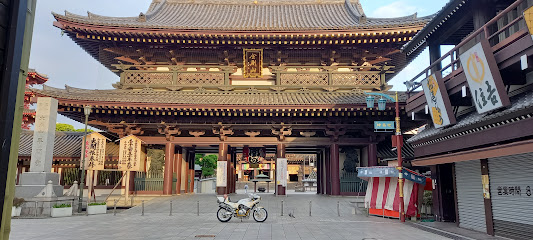 Kawasaki-Daishi Nakamise Shopping Street