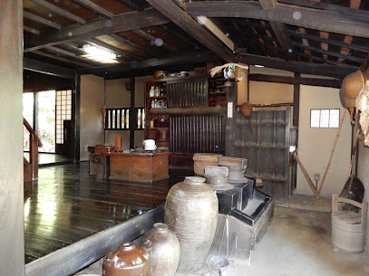 Jidayubori Park’s Old Farm House Garden