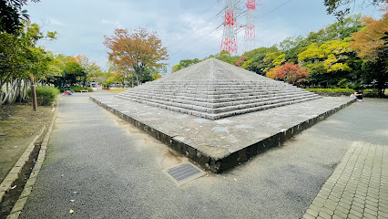 Wakakusa Park