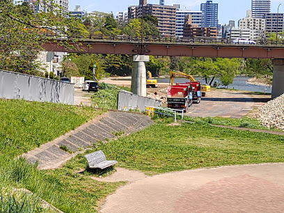 Hirose River Yodomi Green Space