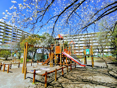 Nakano Kuritsu Kamitakadadai Park