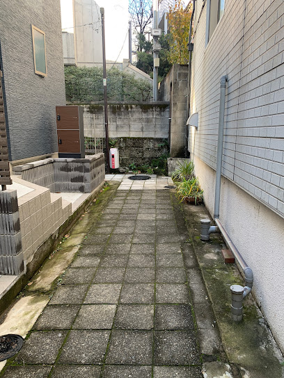 西早稲田水路跡