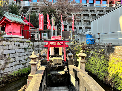 伏見稲荷大明神・豊川吒枳尼真天・新栄稲荷大神