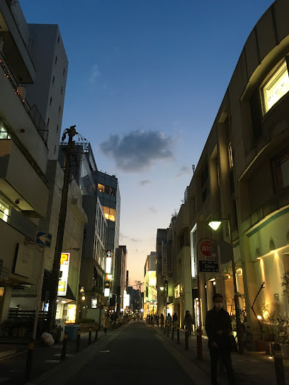 警固神社 参道