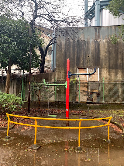 Suginami Kuritsu Izumigake Park