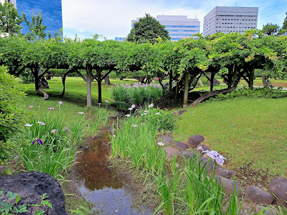 Wisteria Trellis