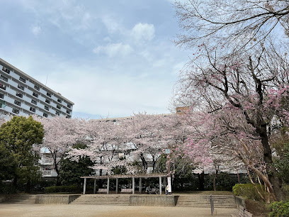Shijukara Park