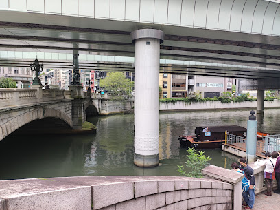 滝の広場