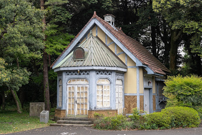 Hitotsubashi University Old Guard House