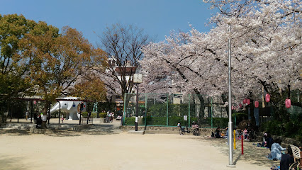 Sakurazuka Park