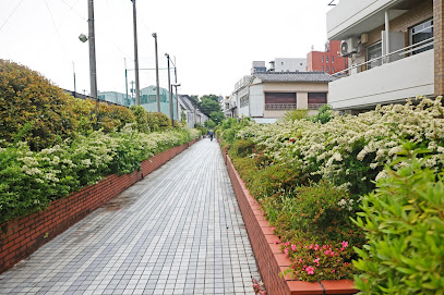 Momozonogawa Greenway