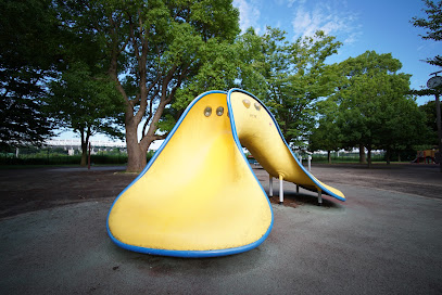 武蔵野の森公園 遊具広場