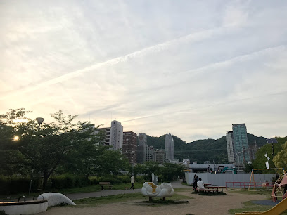 Higurashi Park