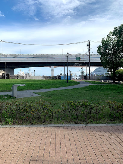 Hatoba-chō Greenspace