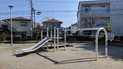 Shinkawadori Park