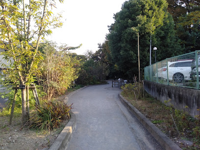 Komae Shiritsu Shimizugawa Park