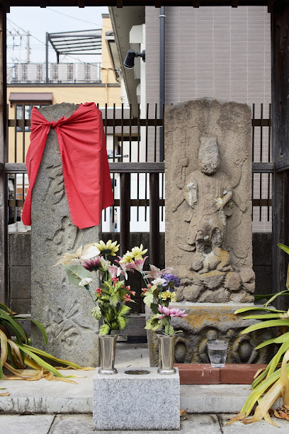 辻８丁目の庚申堂