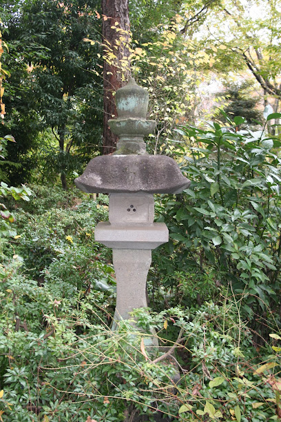 石造り常夜灯