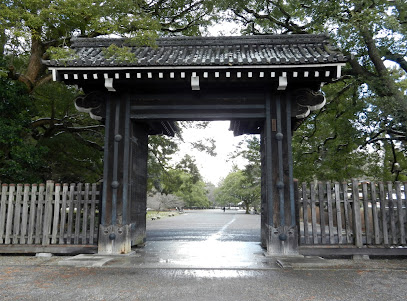 Shinodachiuri-Gomon Gate