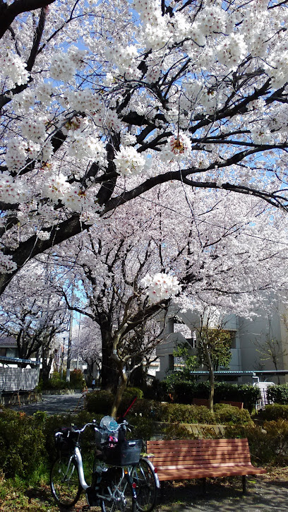 Shinmachikita Park