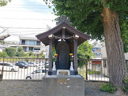 Shirahata Shrine