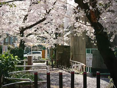 Momomachi Ryokudo Park