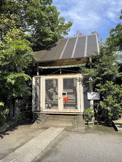 子神社社殿