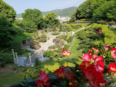 Ushita Park & Rose Garden