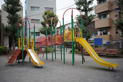 Toshima Ward Minamiotsuka Park