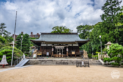 Yuzuruha Shrine