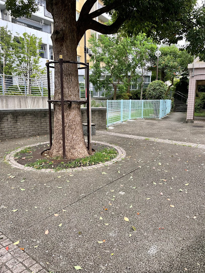 Shiokazebashi Shiohama Park