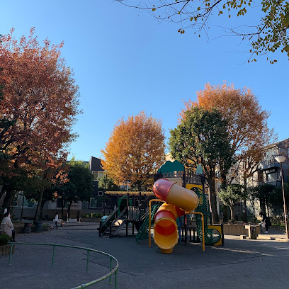 Shinjukukuritsunukebentenkita Park