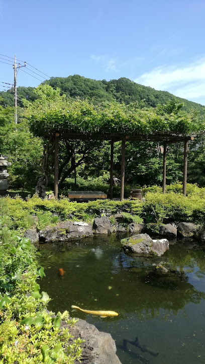 Takao Komagino Garden