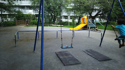 Green Town Park