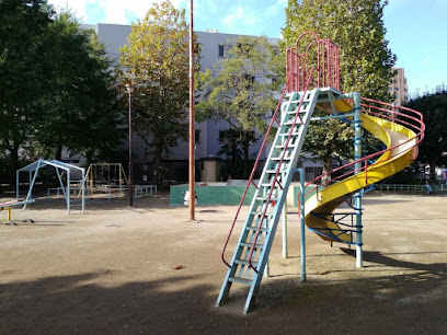 Yochōmachi Children's Playground