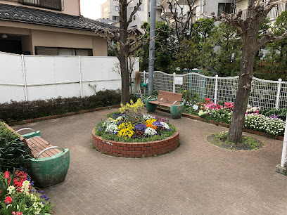 Tomigaya Children's Playground