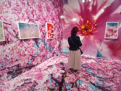Matsuzakaya Art Gallery