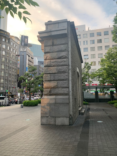 旧大阪毎日新聞大阪本社 旧社屋玄関 玄関ポーチ
