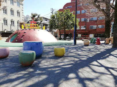 Shinjuku City Kaga Park