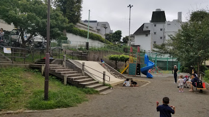 Miyamura Children's Park (The Step Park)