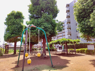 Hoyanakayoshi Park