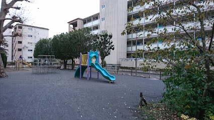 下連雀橋上都営児童遊園