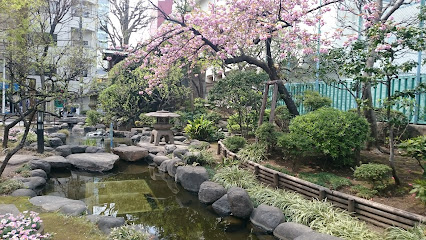 Okachimachi Park