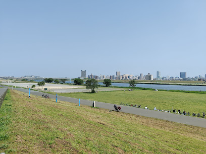 Arakawa Nishiarai Bridge Green Space