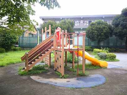Kamirenjaku Children's Park