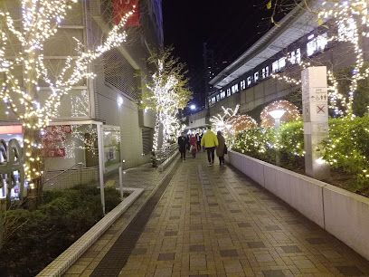 Nakameguro Ekimae Machikado Park