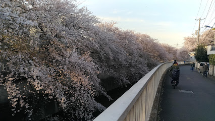 堰ばあさん祠跡