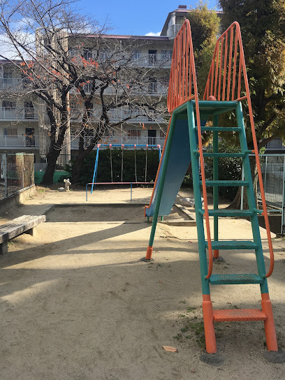 Nakasakurazuka 5-chome Park